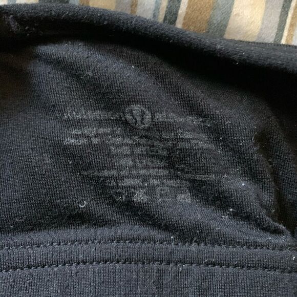 3 for $30! Lululemon black tank top - Picture 4 of 6